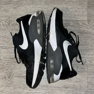 Nike Air Max - Women’s size 10